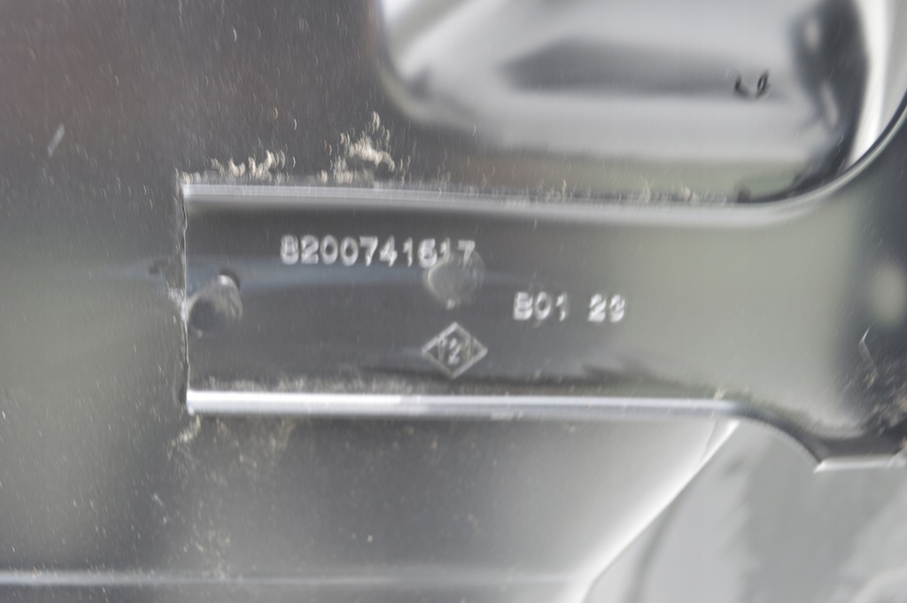 фото №4, Рама обшивка двері передні ліва master iv