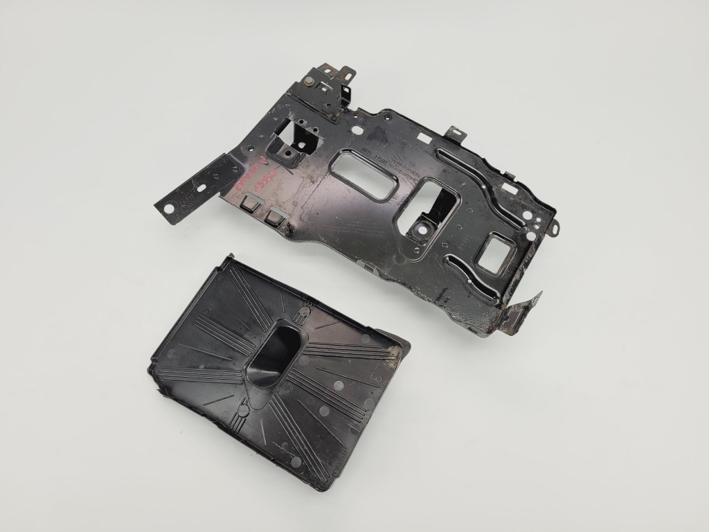 фото №1, Основание аккумулятор peugeot 3008 ii 9815288580