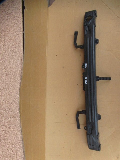 фото №1, Hyundai i30 балка бампера задняя