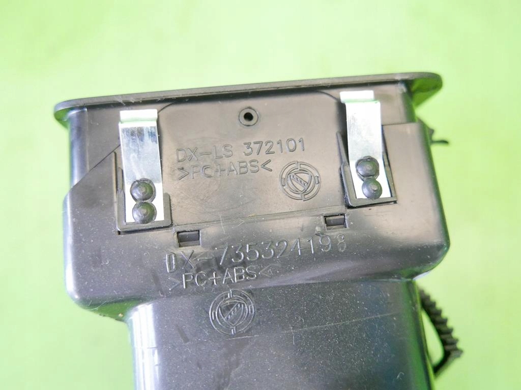 фото №8, Решётка обдув правая перед lancia musa i fl 07-12