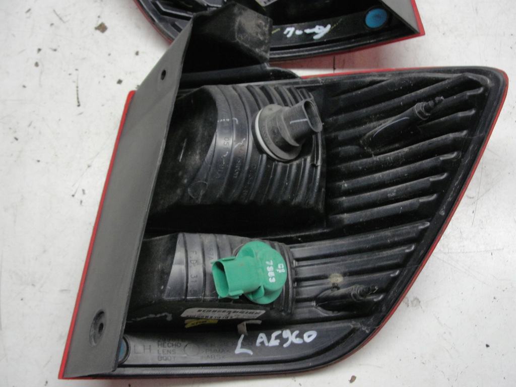 фото №7, Лампа правый задняя dodge journey freemont 08r