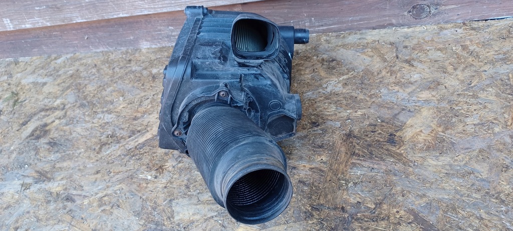 фото №8, Корпус фильтра воздуха vw wolkswagen golf vi 1k0129601cj