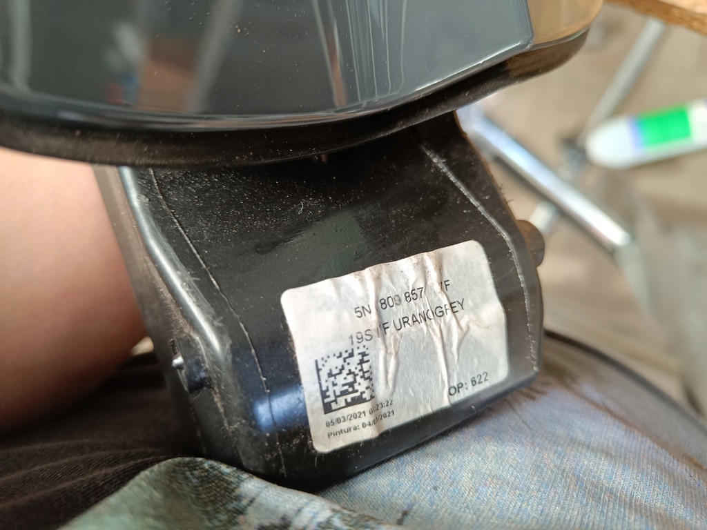 фото №14, Vw tiguan ii lift - кришка заливної пального сіра