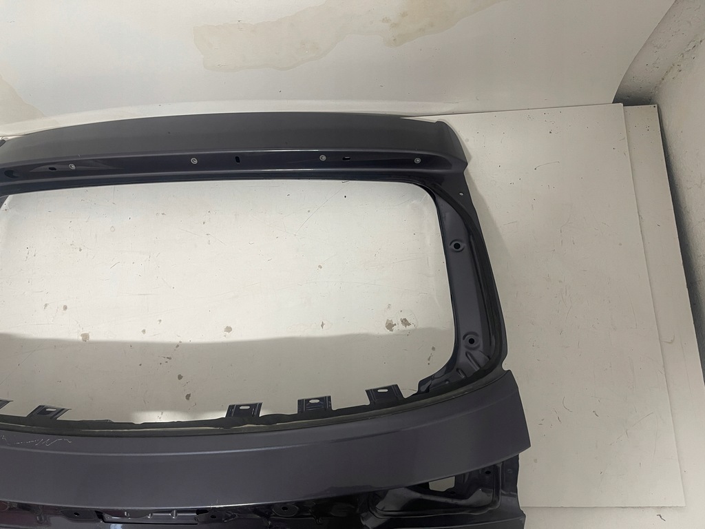 фото №4, Крышка багажника багажника задняя задняя vw taigo 2g7