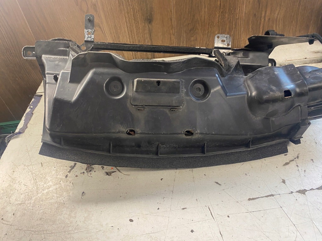 фото №14, Nissan leaf i кришка багажника порт заряджання