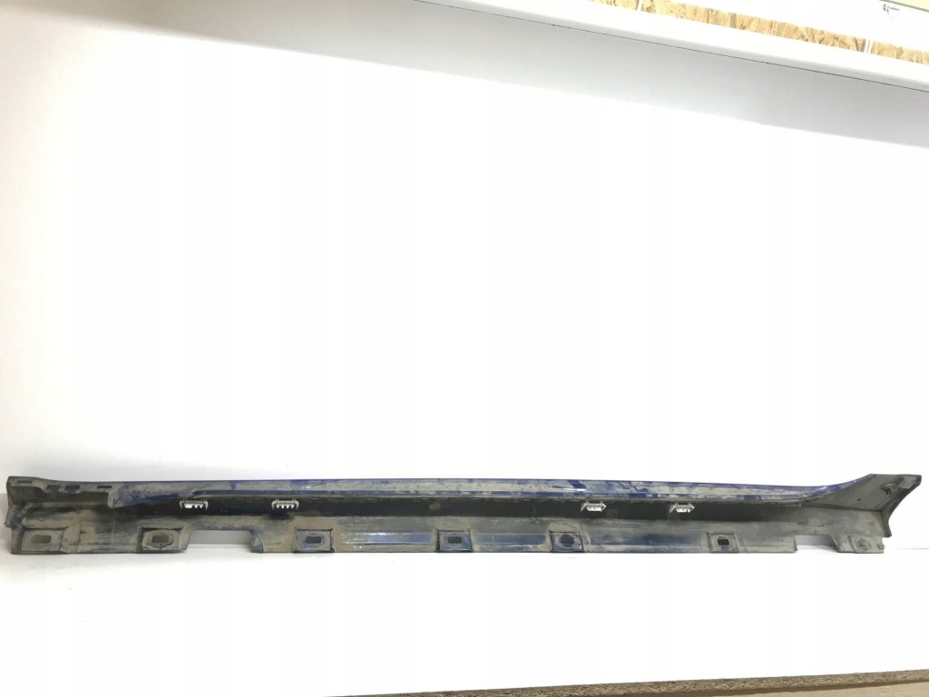 Audi a5 2020 порог правая  8w8853860f Доставка