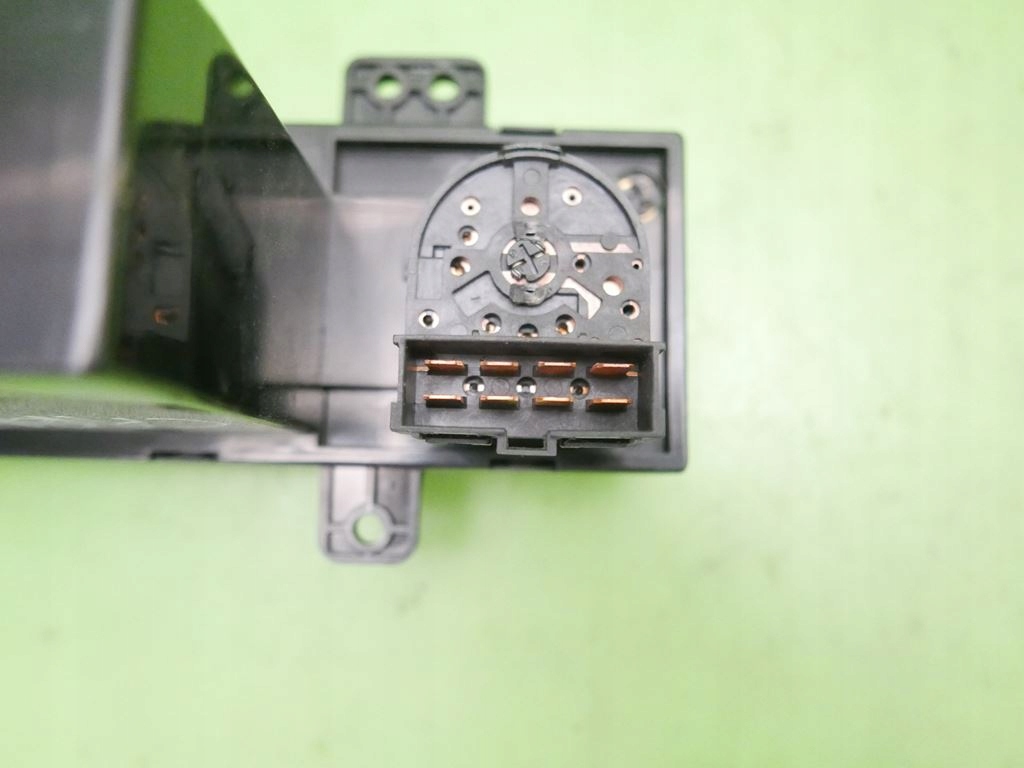 фото №7, Панель управление вентиляция kia carnival i fl 01-05