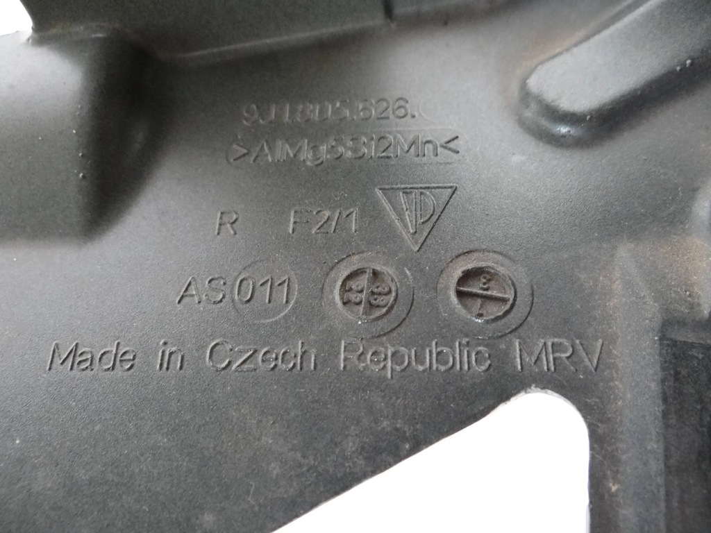 фото №13, Porsche taycan 9j1 19- крила передній правий 9j1805626