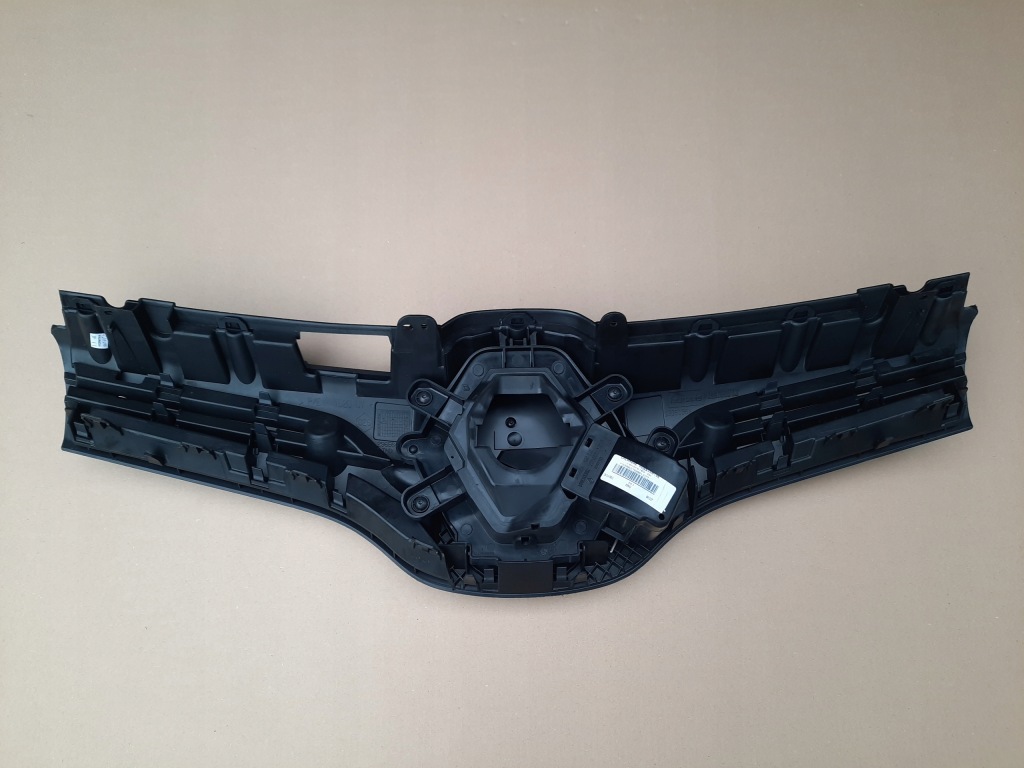 Ремень передний решётка  решётка радиатора renault kangoo с рестайлинг  электрик оригинал Оригинал