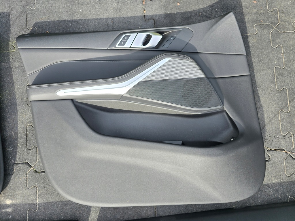 фото №9, Обшивка оббивка двері кронштейн bmw x5 g05