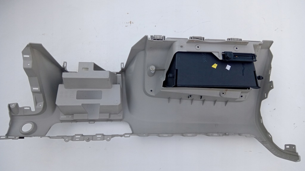 фото №4, Бардачок пассажира приборная панель приборная volkswagen routan