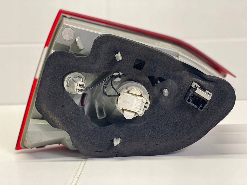 фото №7, Лампа задняя w крышка правая сторона peugeot 308 t9 2016