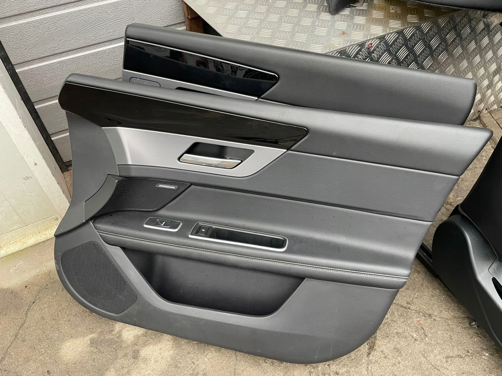 фото №9, Jaguar xf x260 r-sport сиденья сиденья полукожа eu. подогрев перед задняя