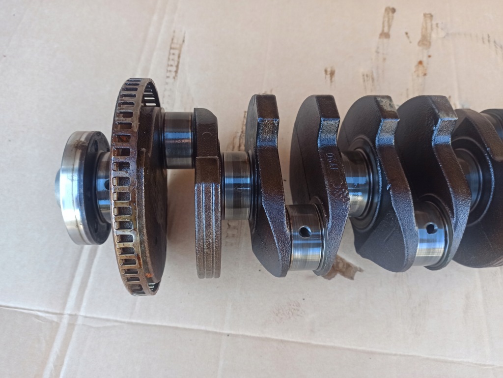 Wał колінчастий vw seat audi skoda 2.0fsi 5da50859 номінал Доставка