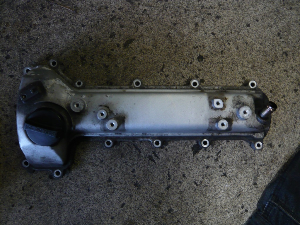 Купить Крышка клапанов mini cooper r50 1.4d