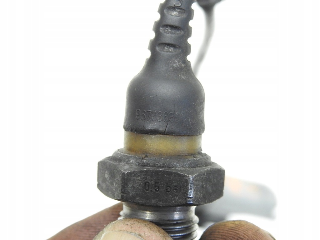 фото №7, Датчик тиску оливи citroen c3 picasso 1.6 hdi