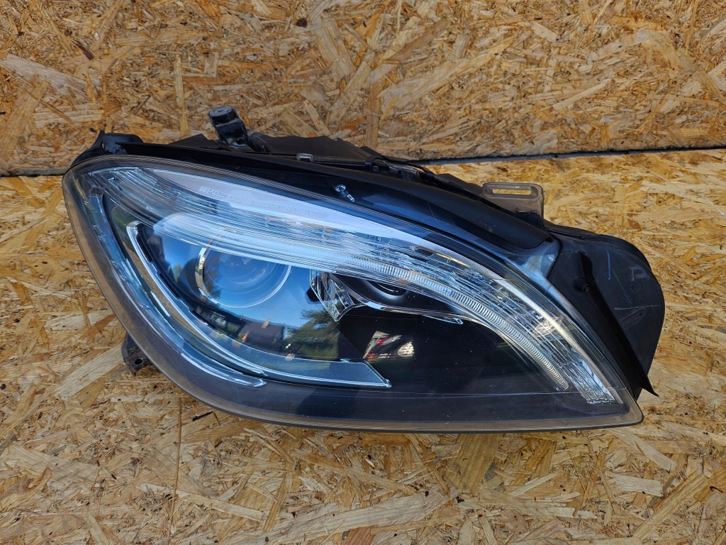 фото №1, Лампа права комплектна mercedes w166 ml ils