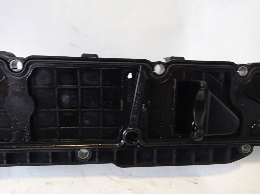 фото №9, Крышка клапанов citroen peugeot 1.6 hdi m06042a190