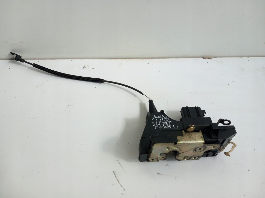 фото №1, Mazda tribute 2005r lift замок правый задний задняя