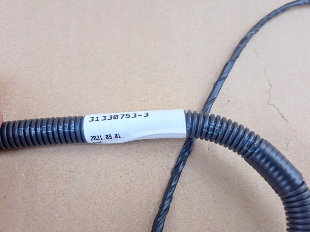 фото №7, Volvo v40 жгут электропроводка pdc бампера задняя nowa