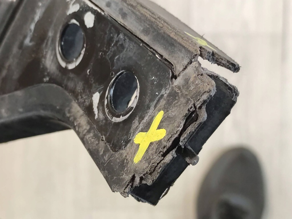 Купити Tesla model y 20- ремінь передній підсилювач передній 149513800b