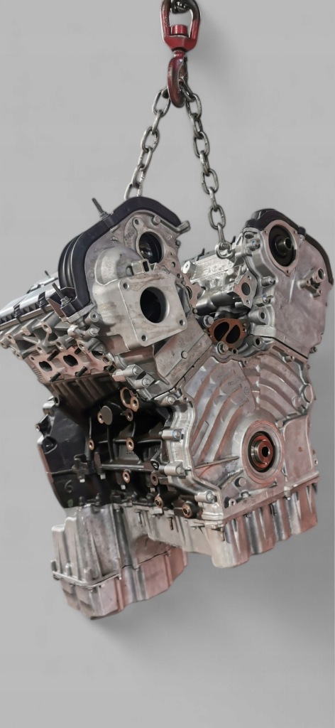 Двигун jeep grand cherokee wk2 3,0 crd vm63d adblue Недорого