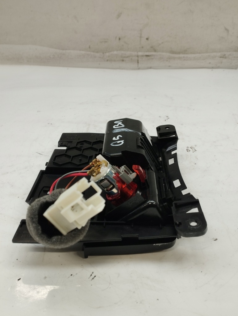 фото №7, Audi a4 b8 a5 q5 пепельница 8k0857951c