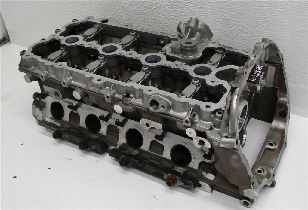 фото №7, Головка левая audi s4 s5 4.2 fsi cau 079103373at