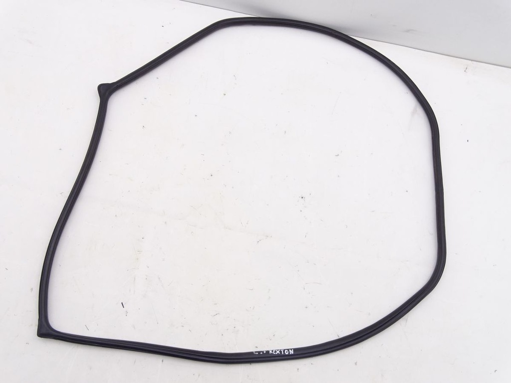 фото №1, Ssangyong rexton 01-06 прокладка дверь левый задняя