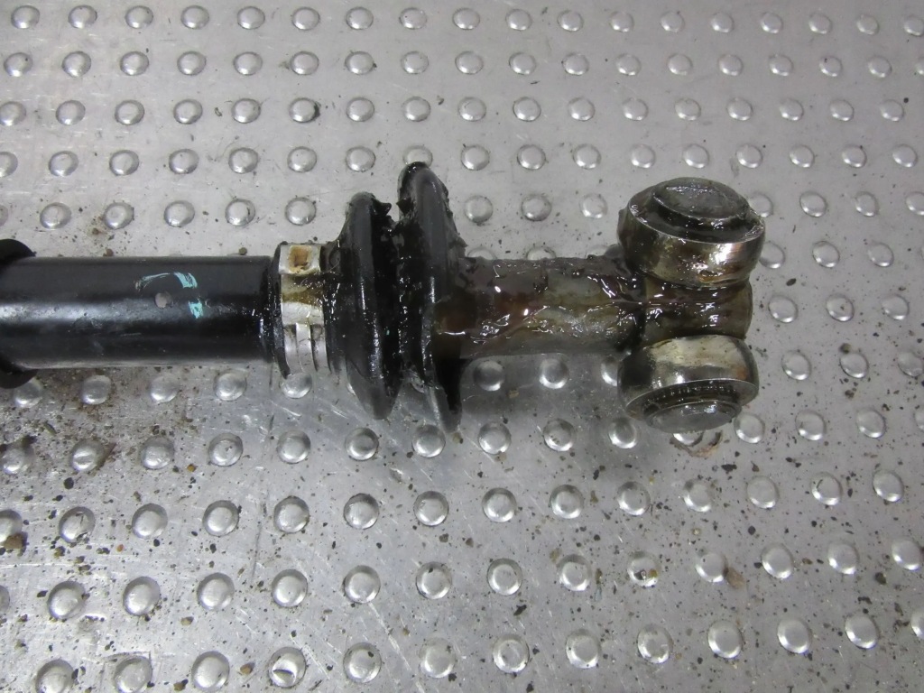 фото №3, Nissan altima 2014 приводной вал правая перед