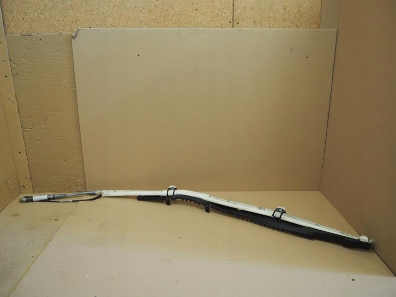 фото №1, Шторка безпеки повітряна бічна права merceds cls w219