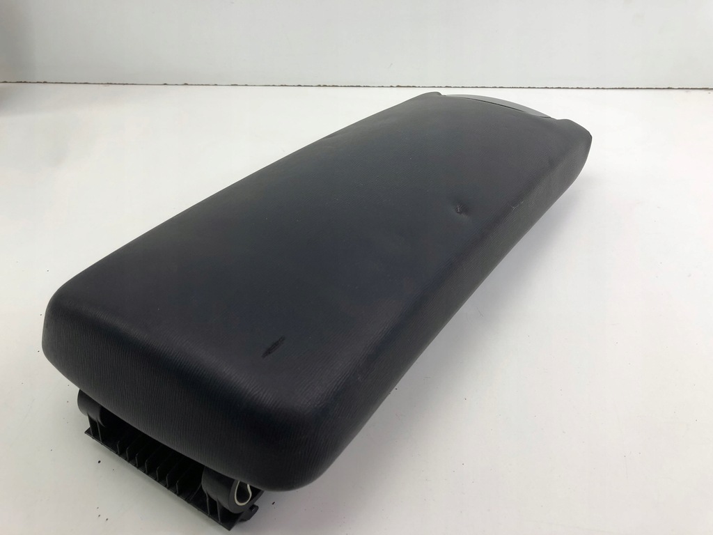 фото №9, Toyota avensis t-27 подлокотник