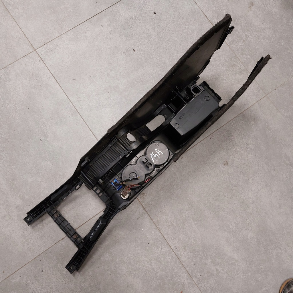 фото №10, Skoda octavia 2 ii туннель средний 1z1863241