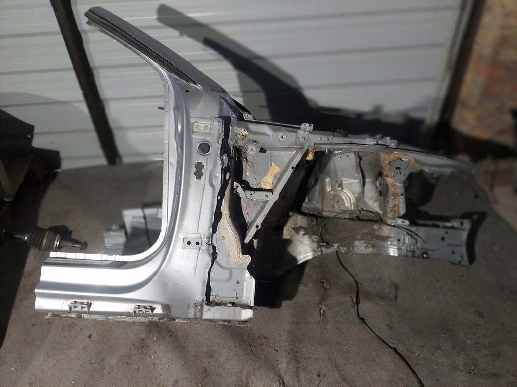 фото №1, Audi a5 8w четверть левая перед лонжерон lz7g