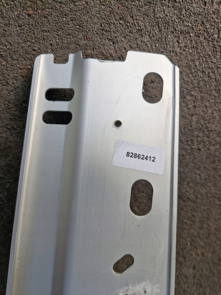 фото №6, Трубопровід труба na протитуманні фари кенгурятник volvo fh 4 fh 5 fm 4 fm 5 niska кабіна