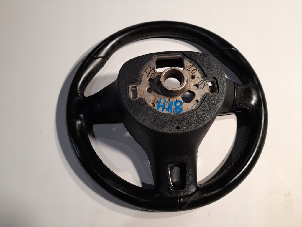 фото №7, Воздуховод кожаный vw golf vi plus tiguan 5k0