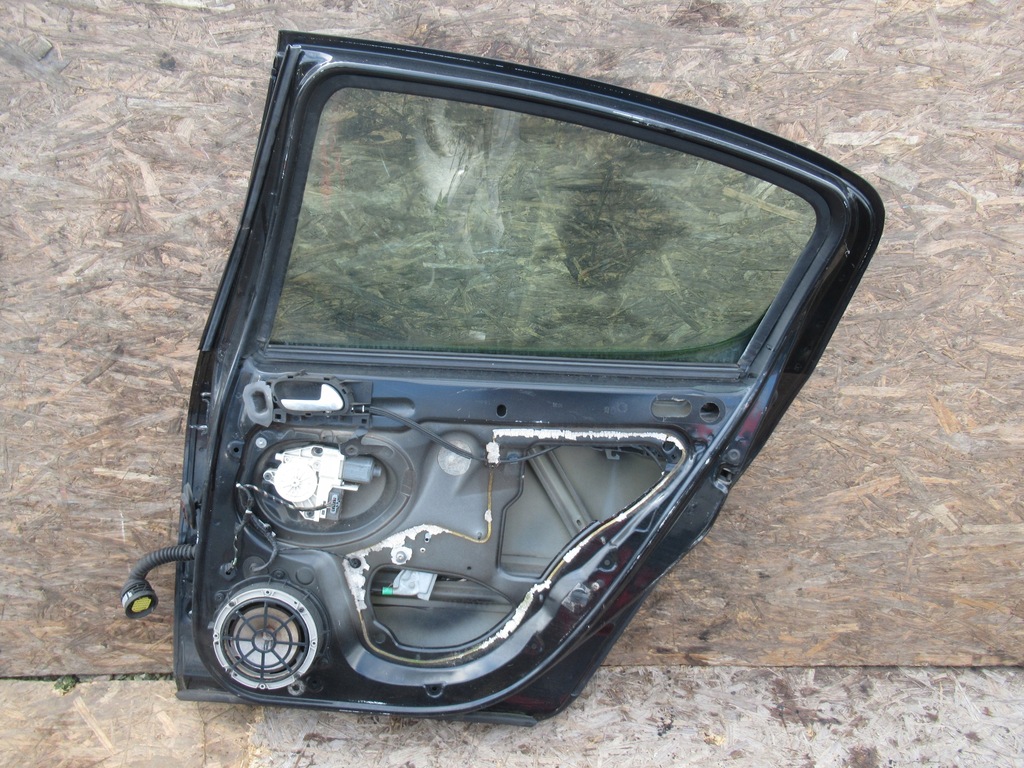 фото №5, Дверь задняя правое peugeot 407 sedan