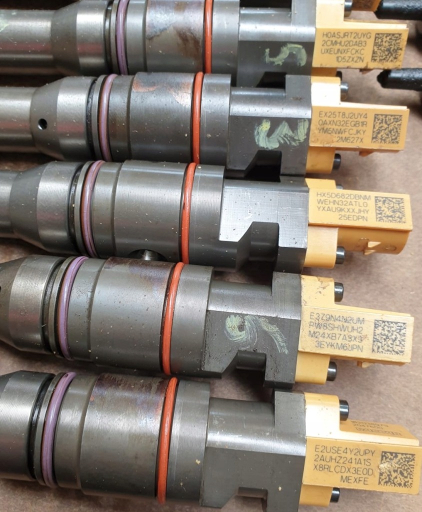 Купити Інжектор форсунка пального daf xf 2047601 153458220