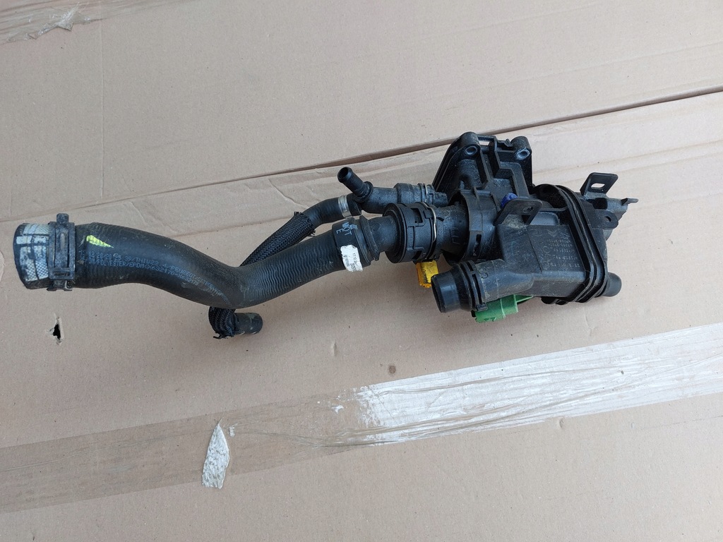 фото №1, Корпус термостата 1.2 thp peugeot 20r