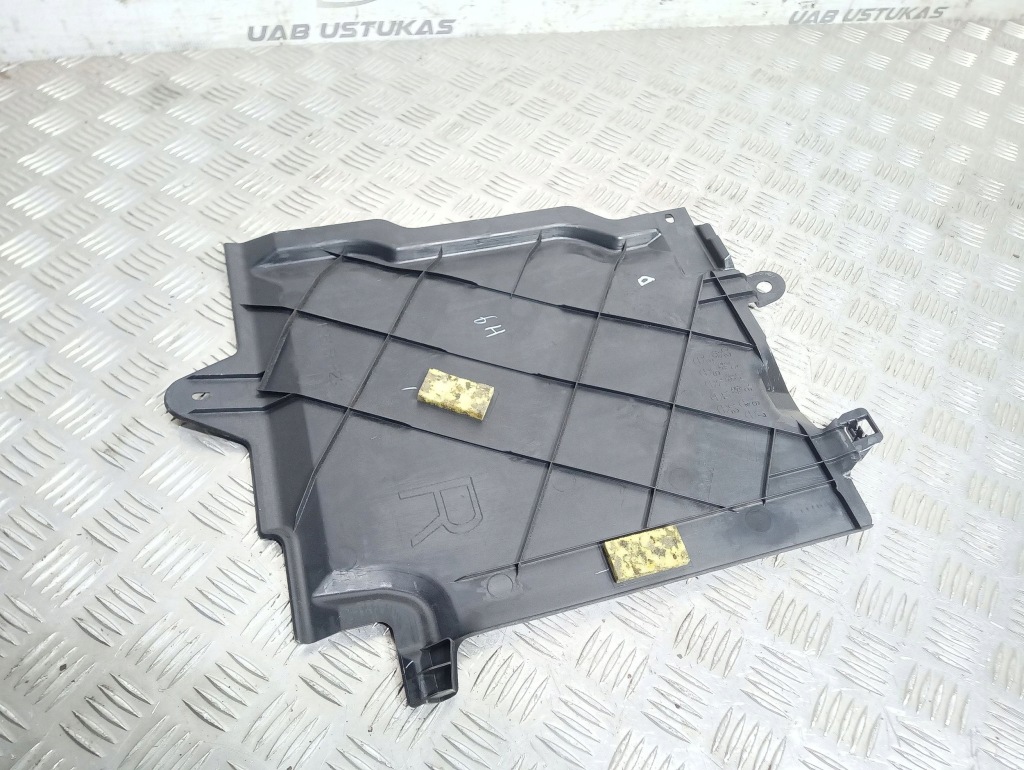 фото №2, Mazda rx8 2007 правая сторона другое запчасти салона автомобиля