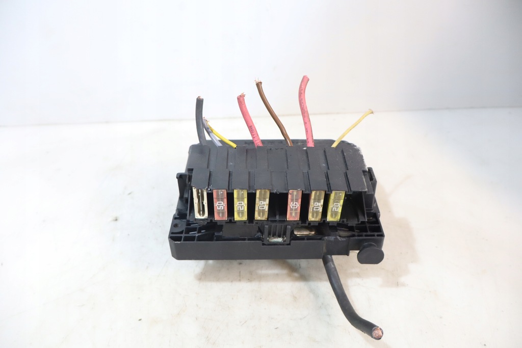 фото №1, Коробка предохранителей peugeot 607 lift 2.7hdi