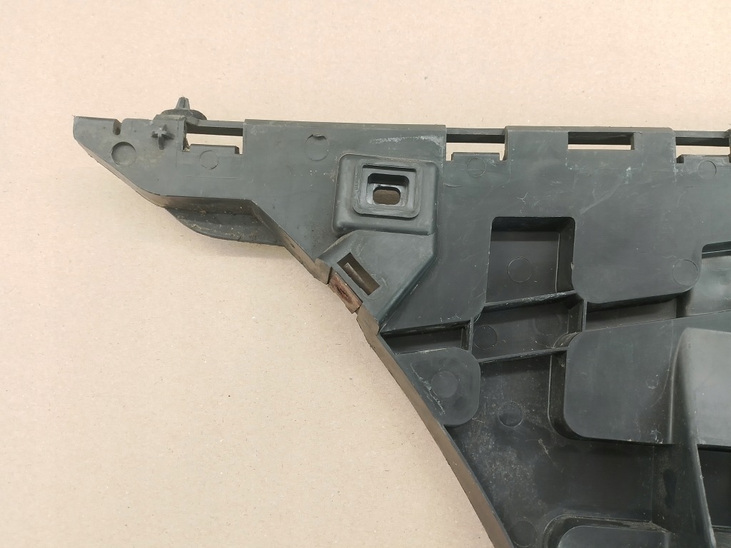 фото №8, Volvo s80 ii 07- кронштейн направляющая бампера правый задняя задний