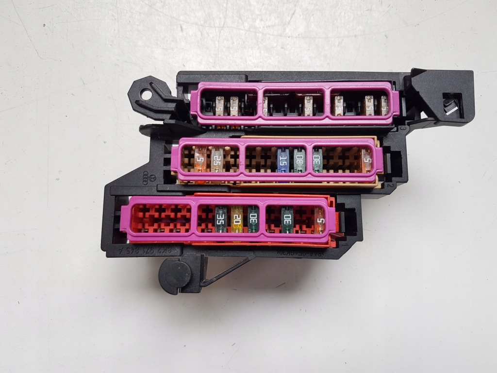 фото №1, Коробка запобіжників audi a5 s5 8t lift 12-16