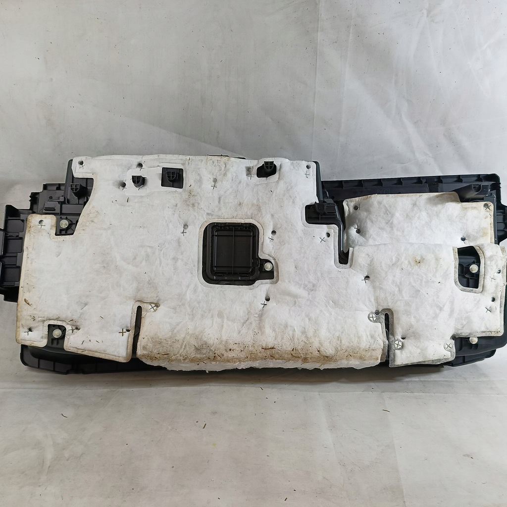 фото №10, Subaru ascent 19- бардачок багажника с narzędziami