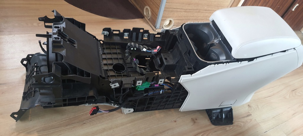 фото №6, Тунель середній підлокітник jaguar i-pace