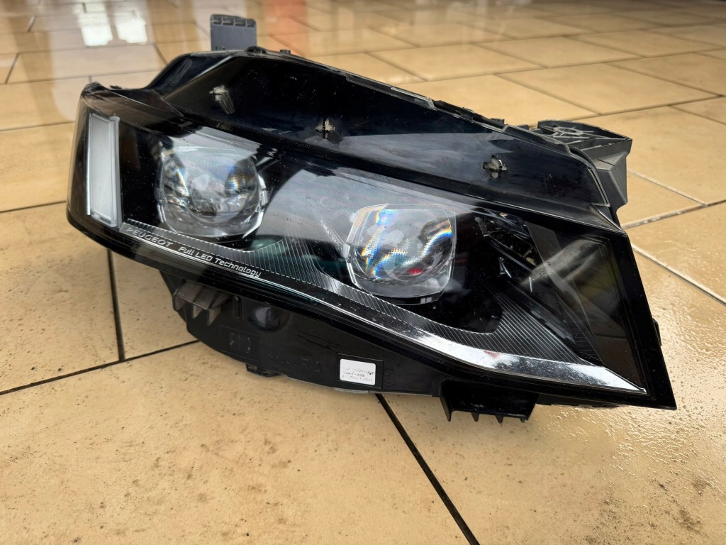 Купить Peugeot 508 3 r8 фара перед правая сторона full led 9839014080