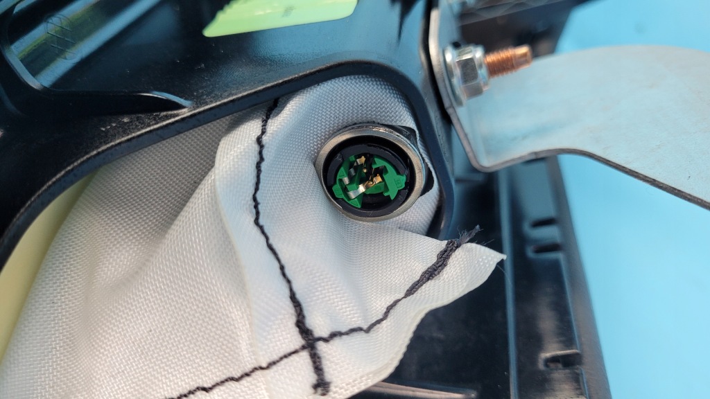 фото №10, Bmw x6 iii g06 21r обшивка сиденье правый подушка безопасности 7939526 5a3ca12