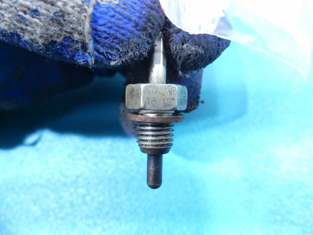 фото №8, Датчик температуры выхлопных газов vw golf vi 2,0 tdi