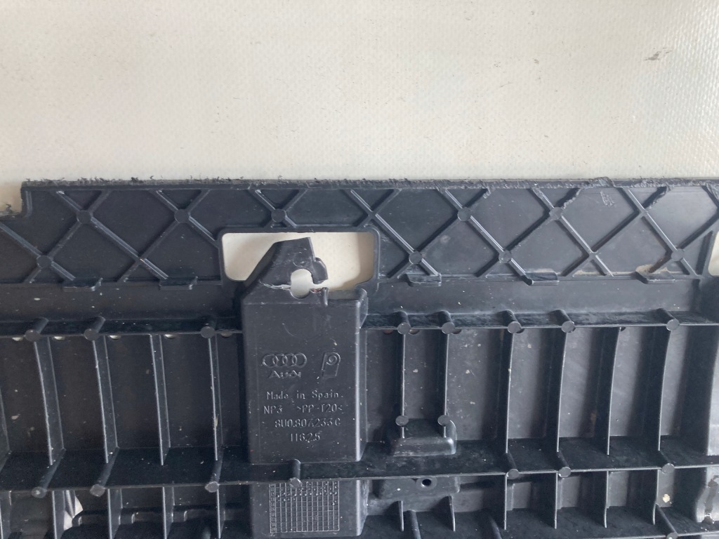 Audi q3 плита бампера 8u0807233c 2012-2014 Недорого