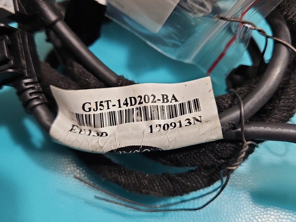 фото №7, Роз'єм usb ford escape iii 12- hs7t-14f014-ac